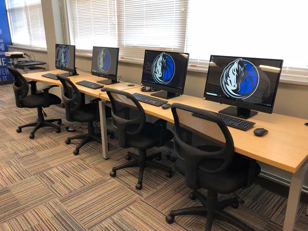 computer lab photo